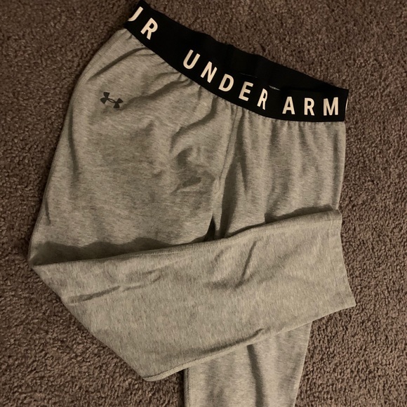 Under armour leggings- cropped - Picture 2 of 2